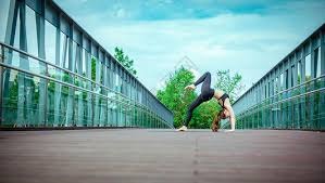 BLACKLYTE逐夜助力CDL Major，共启2025电竞新篇