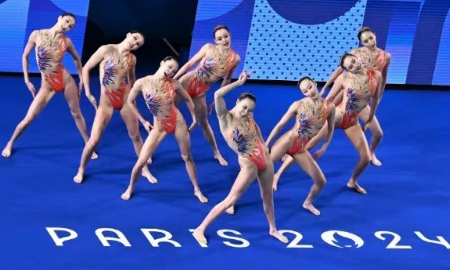 11月27日《天龙2》全新资料片“巅峰争霸”荣耀上线